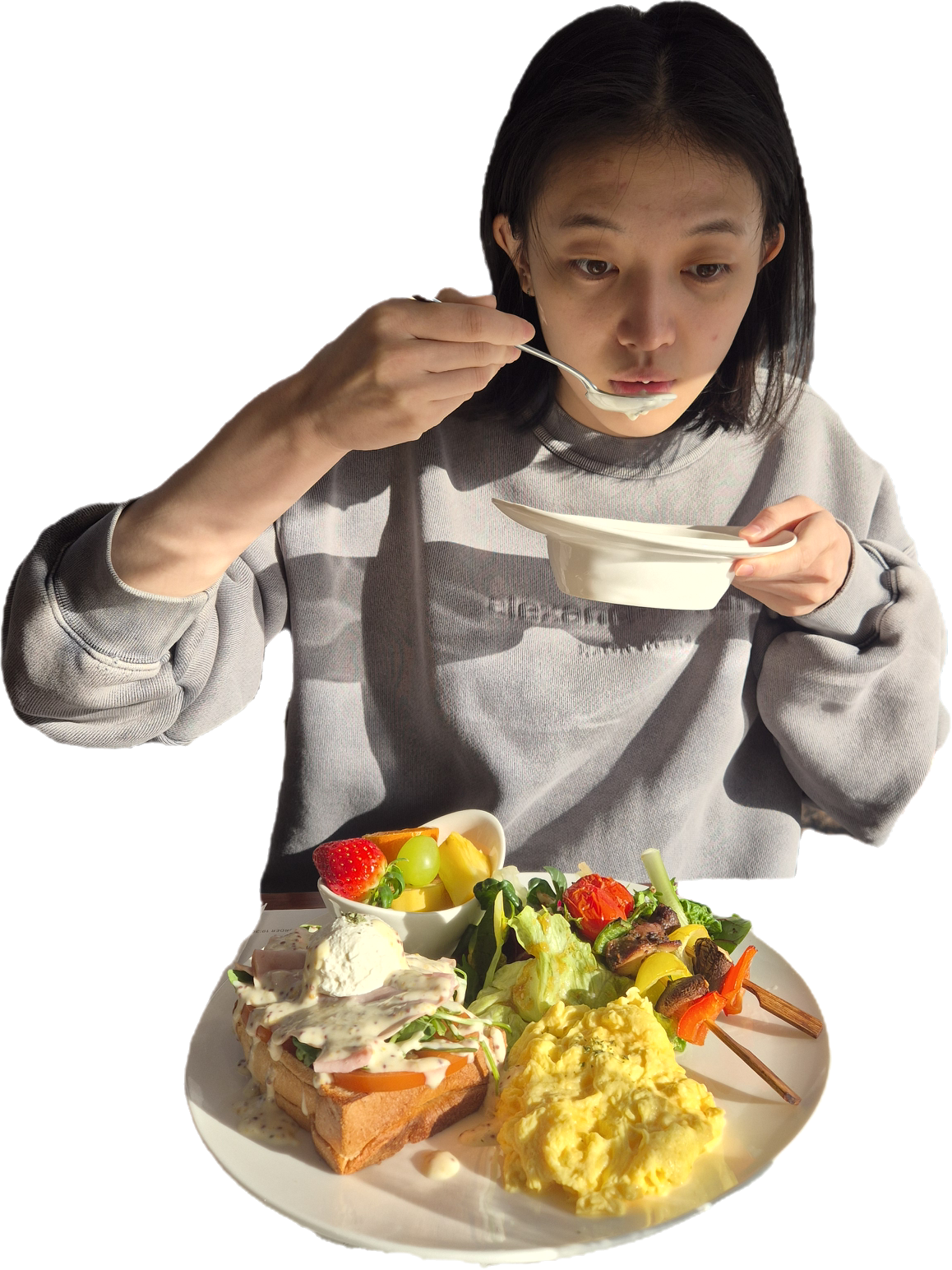 누누